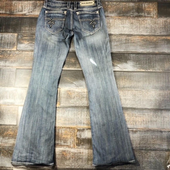 Meet your Posher, Tina - Picture 3 of 4